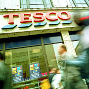 英国特易购零售店照片